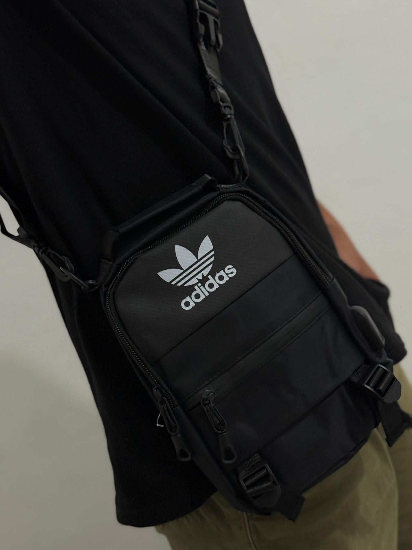 Bandolera Adidas🎒