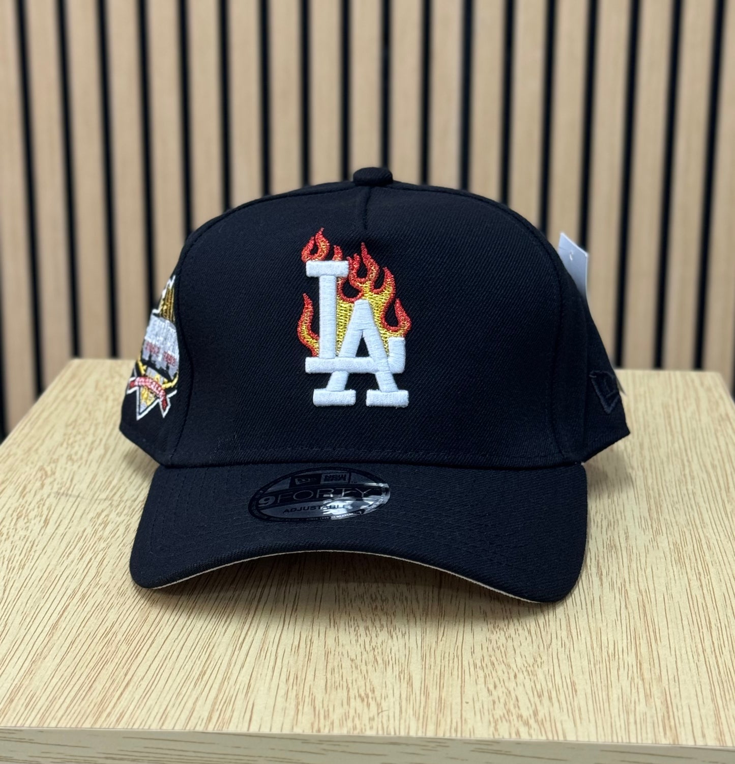 Gorra Dodgers de Los Ángeles “Stadium Fire Edition 40th”🤯