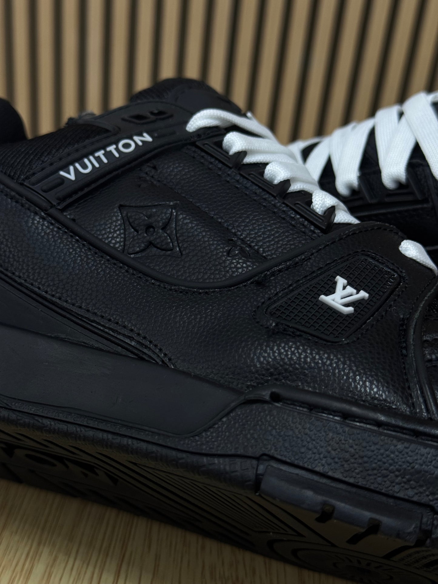 Tenis Louis Vuitton Trainer Black 🤯