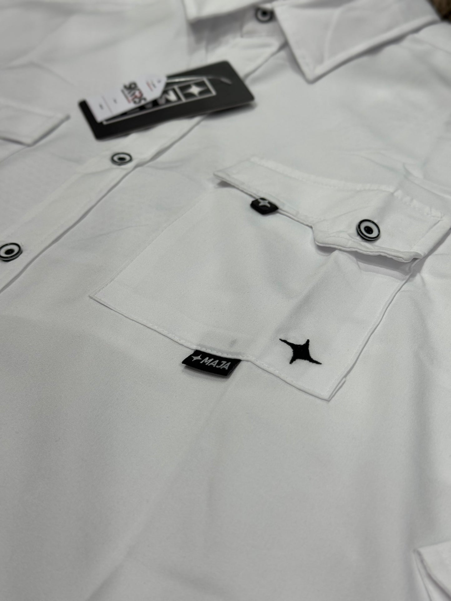 Playera Maja⭐️(Blanco)