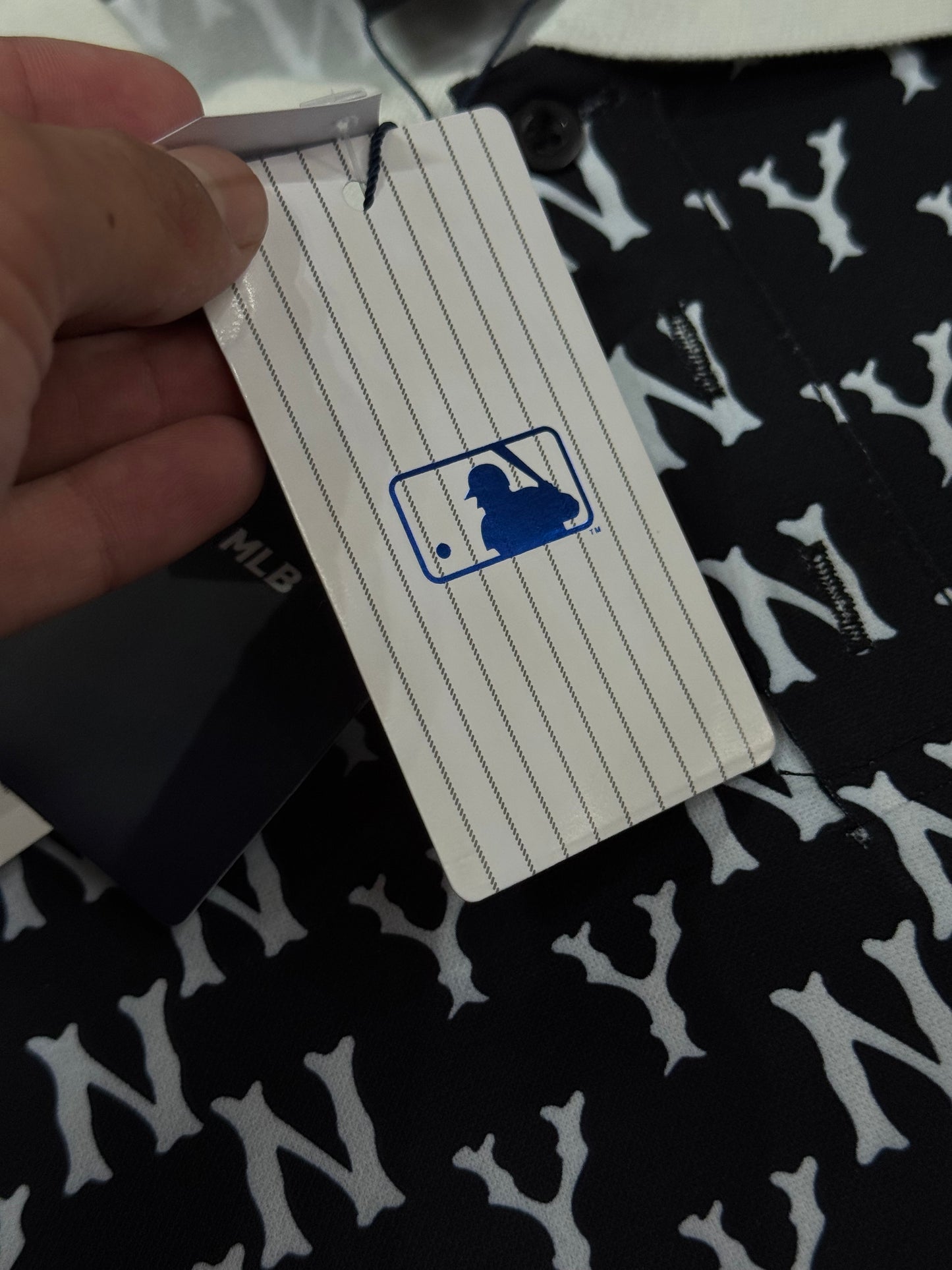 Playera tipo Polo MLB Monogram