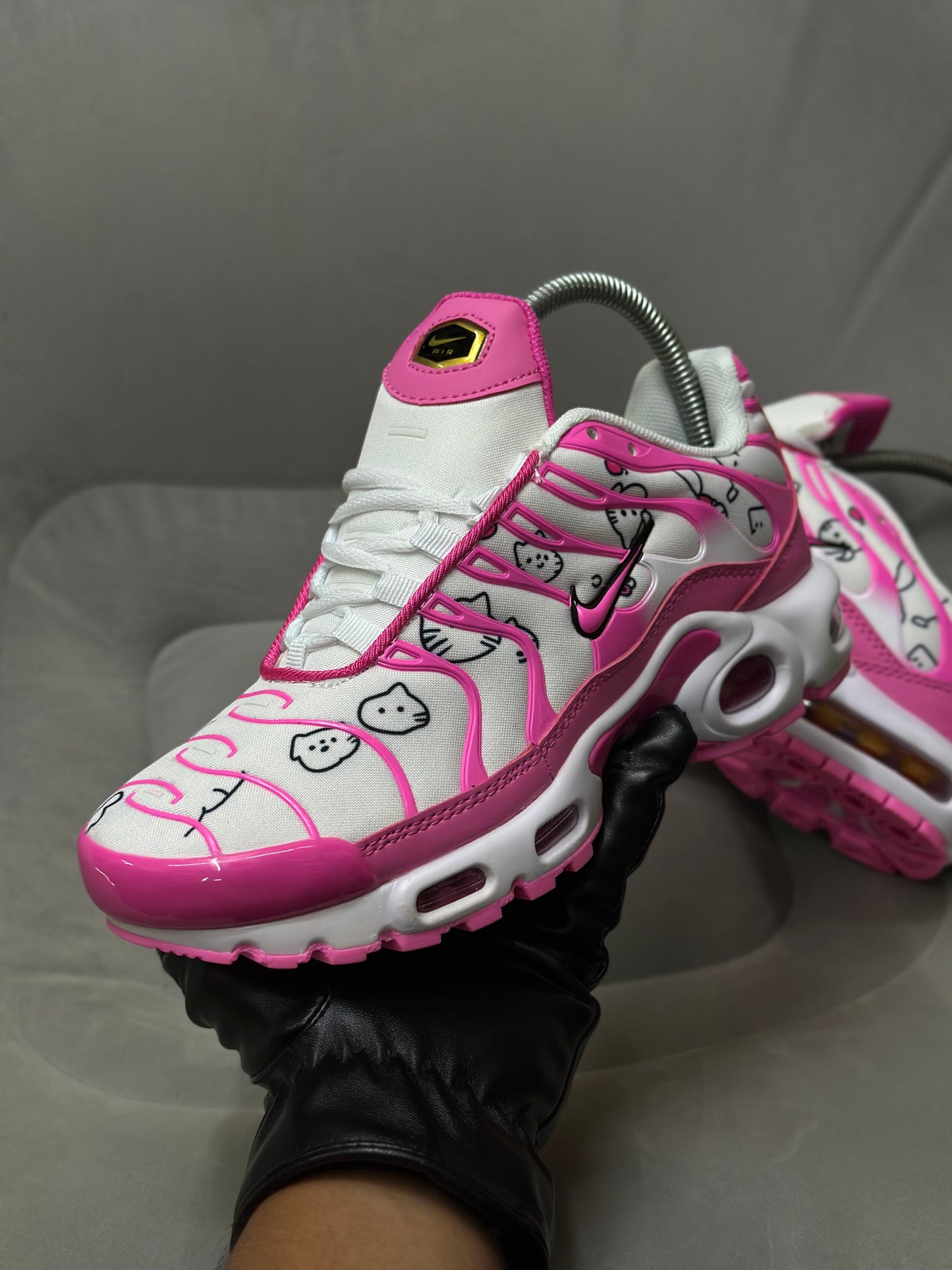 tenis deportivos blanco con rosado