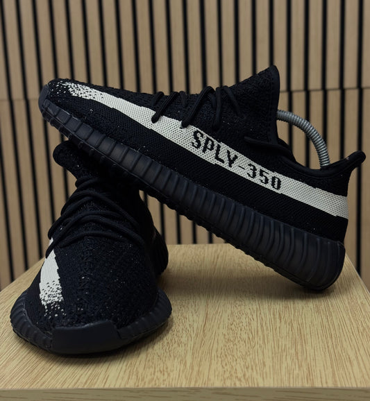 Tenis Adidas Yeezy Oreo😻