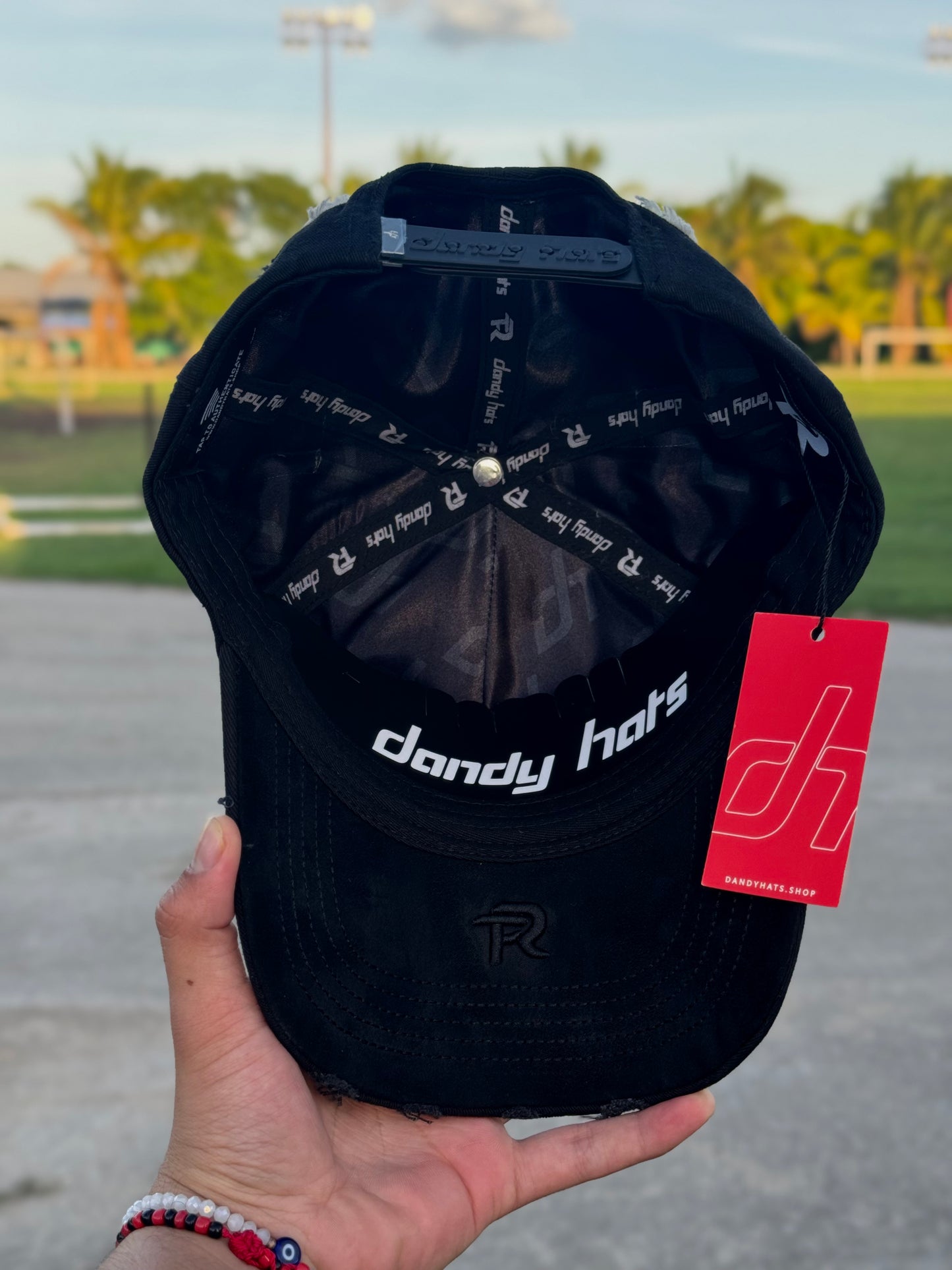 Dandy Hats X Fuerza Regida
