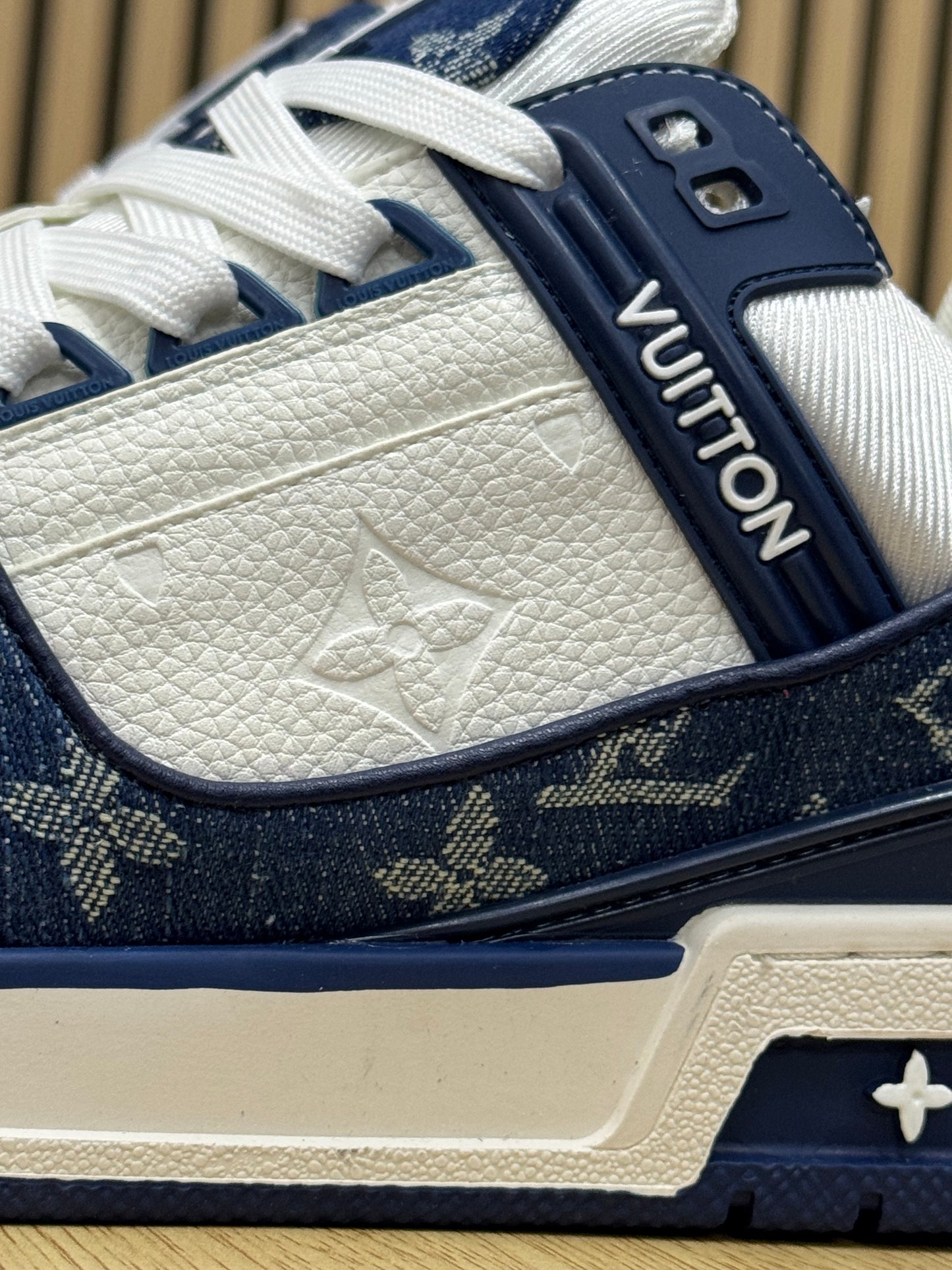 Tenis LV trainer