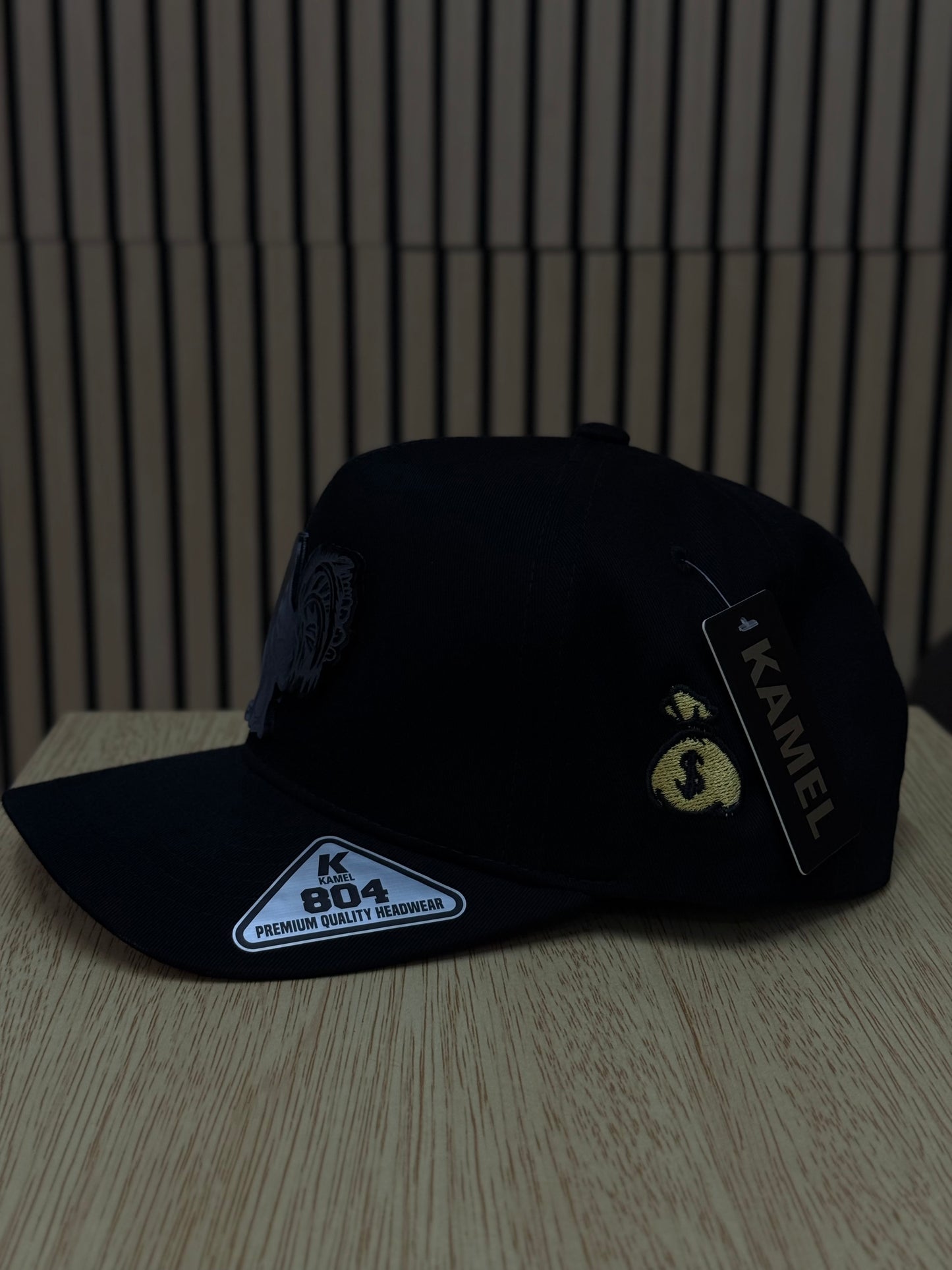 Gorra Gallo negro (Kamel)