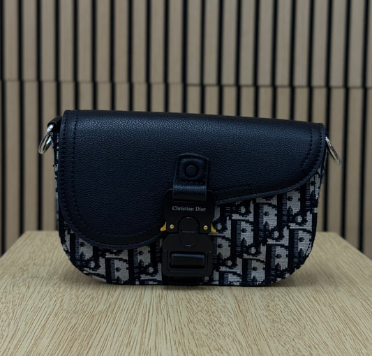 Dior Mini Bolso Bandolera con solapa Beige y Jacquard Oblicuo Dior Negro con Negro😻