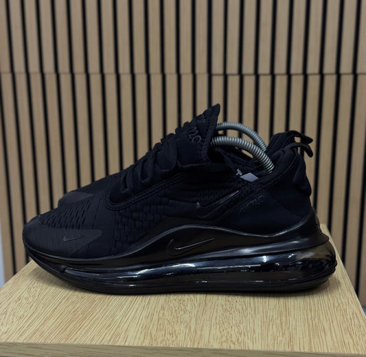 Tenis Air Max 720😻