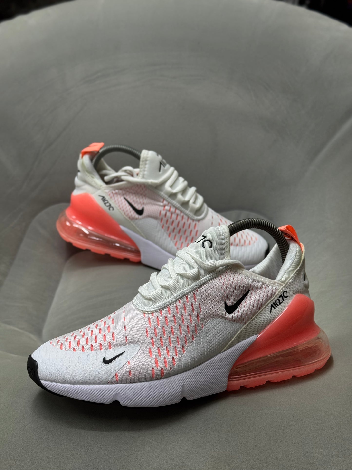 Tenis deportivos con válvula