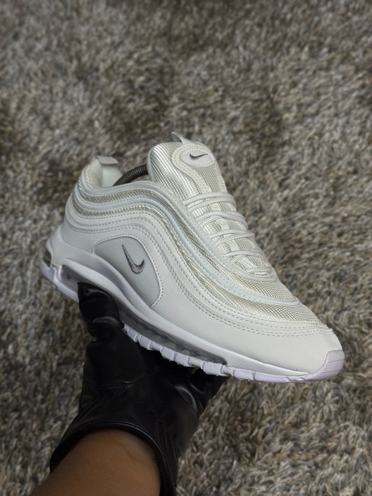 Tenis Max 97 color blanco
